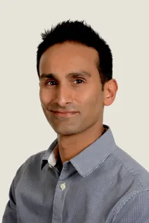 Dr Neeraj Dhaun (Bean)